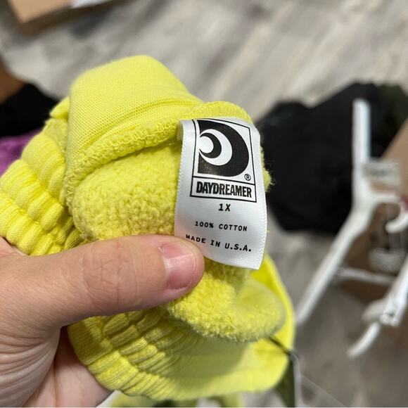 New! Daydreamer Hi-Frequency BF Boyfriend Sweat Shorts in Citron Yellow Size 1X - Picture 6 of 8